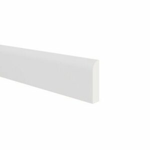 Volschuim afwerkplint in een strakke afwerking voor vloer- en wandtoepassingen.