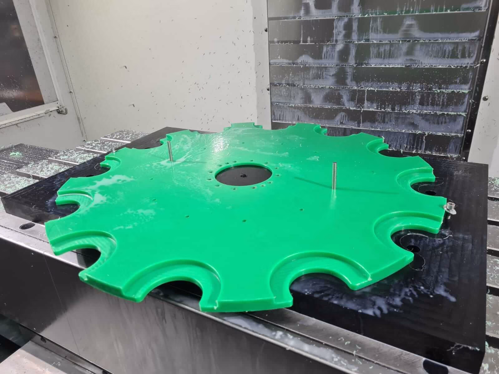 Toepassingen van HMPE Platen in de Scheepvaartindustrie