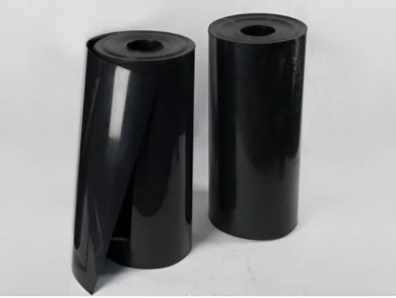 HDPE folie, geschikt voor bescherming, verpakking en technische toepassingen.