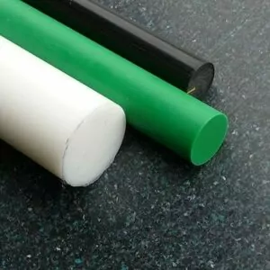 UHMPE rondstaven, sterke en slijtvaste kunststof staven voor industriële en technische toepassingen.